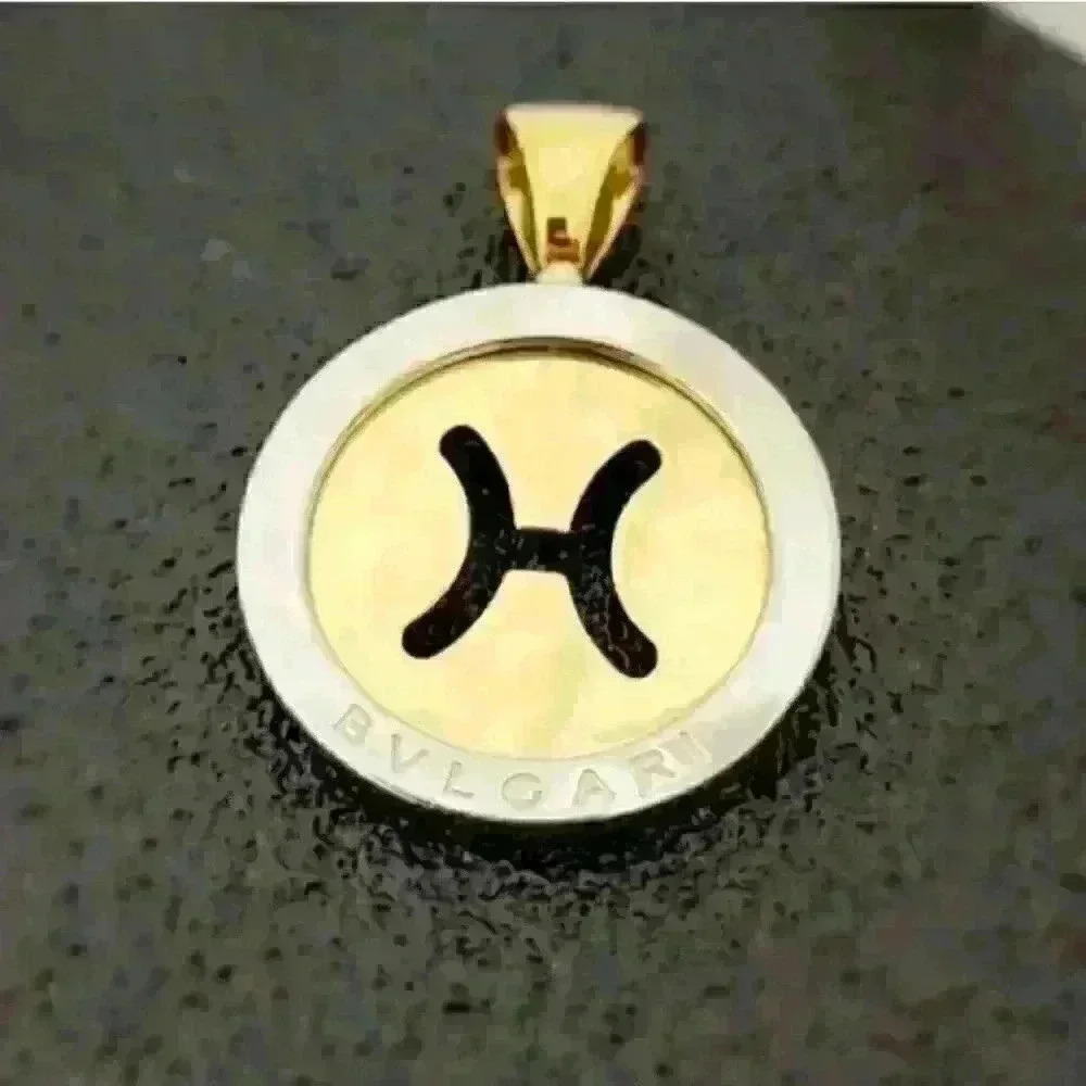 Bulgari Bvlgari 18kt Yellow Gold And Steel Tondo Pisces Zodiac Pendant 1452$
